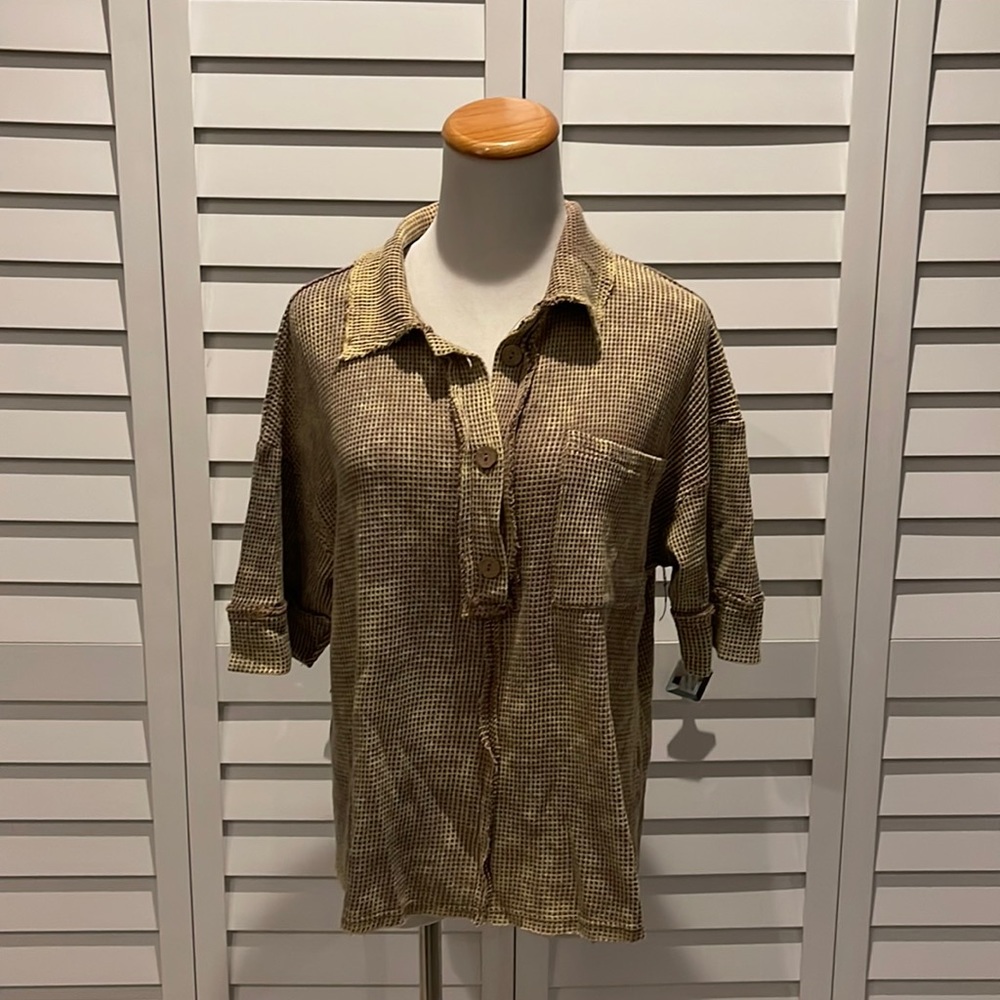 Bibi NWT Waffle Tie Dye Distressed Oversized Top. - Picture 2 of 9